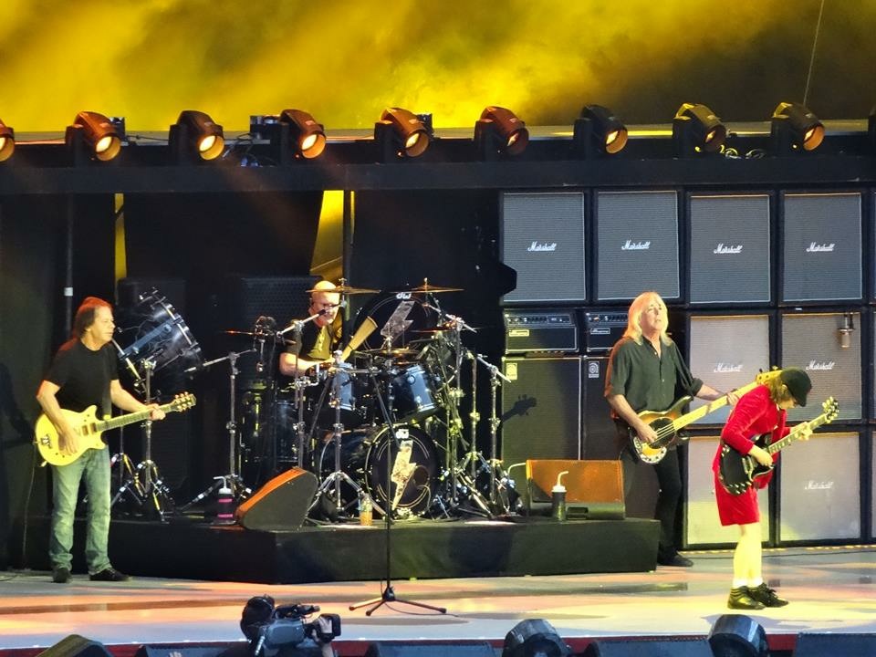 PHOTOS FROM PARIS - AC/DC Official Site